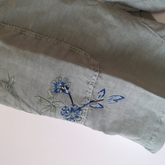 Sundance Womens Kennebunk Linen Blend Embroidered Cargo Shorts - Size 10 - Picture 5 of 13